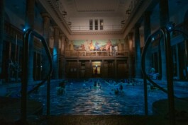 Wellenbad